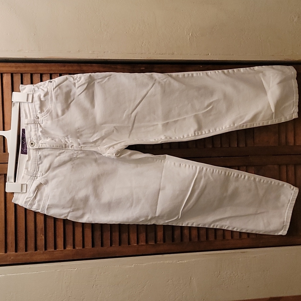 Gloria Vanderbilt White Denim Jeans